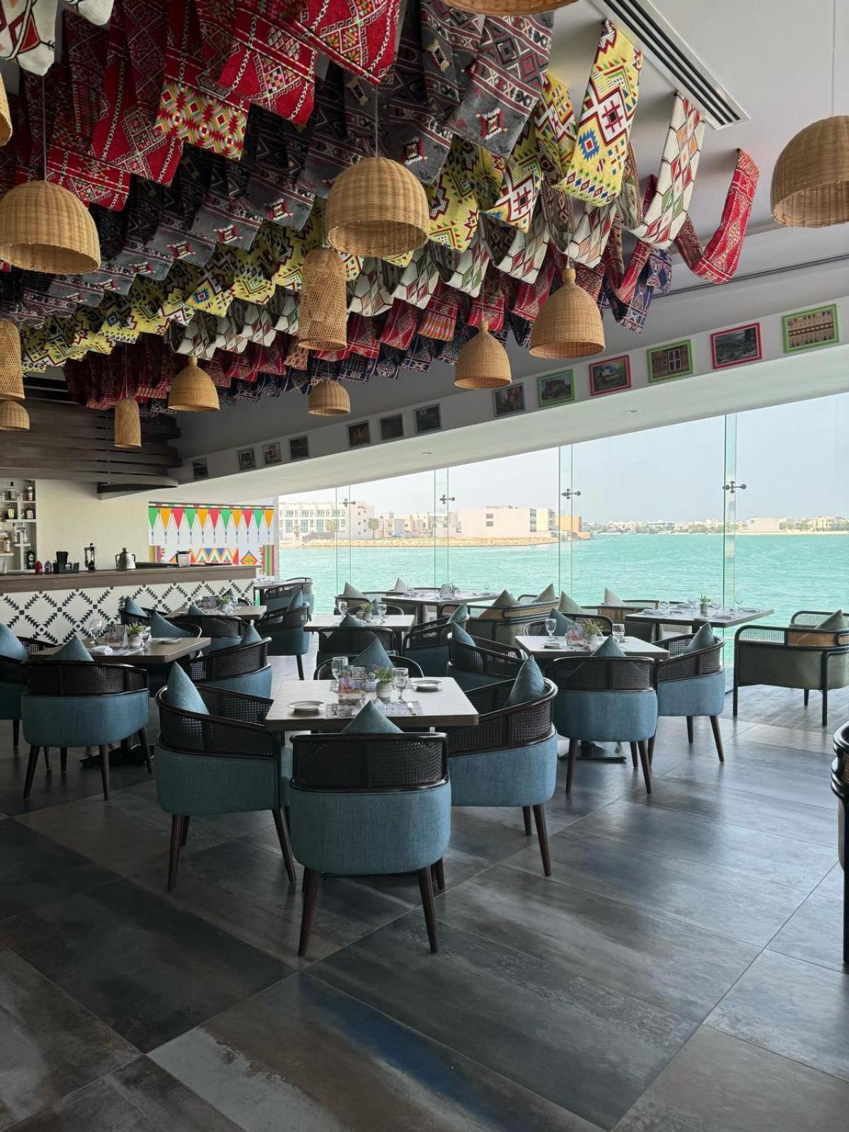 Dragon Hotel And Resort Al-Al-Muharraq Eksteriør billede